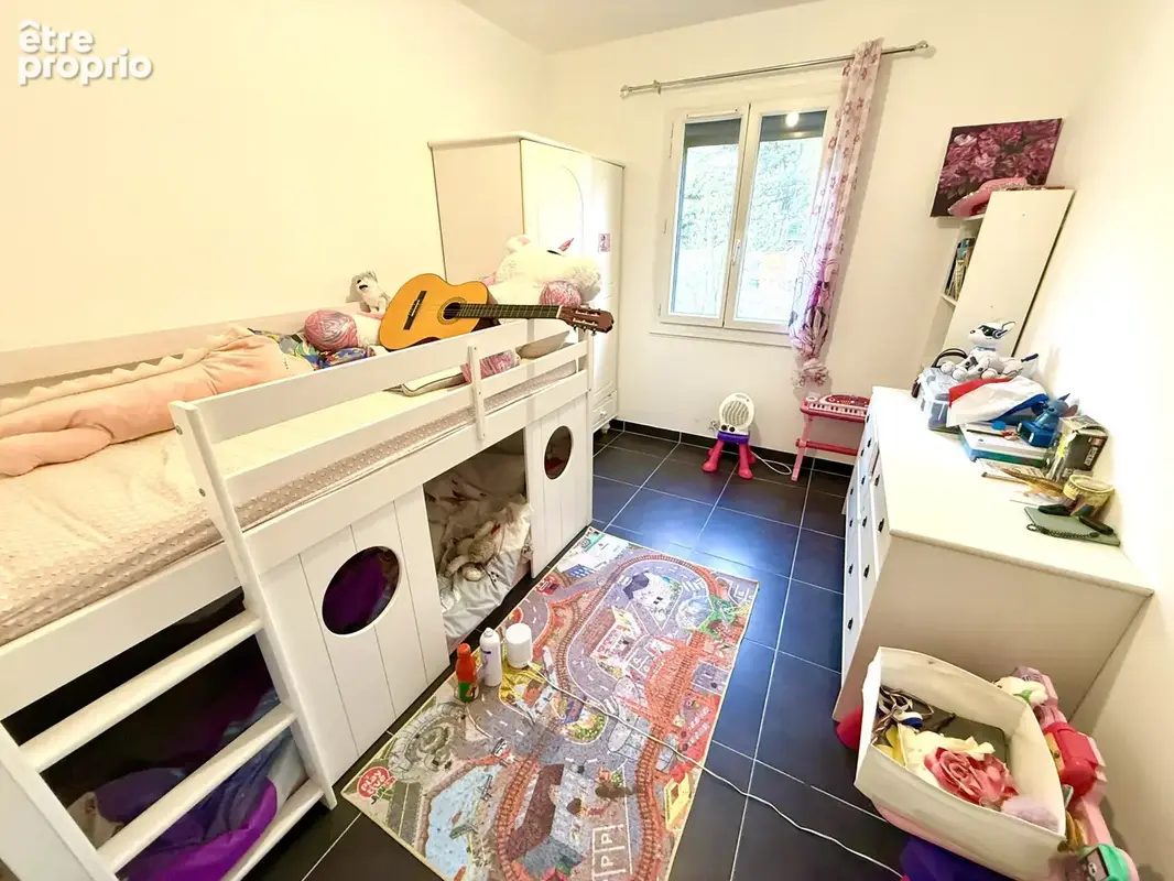 Belle maison de plain-pied de 105m2, garage double, boulodrome et piscine hors-sol - photo 14