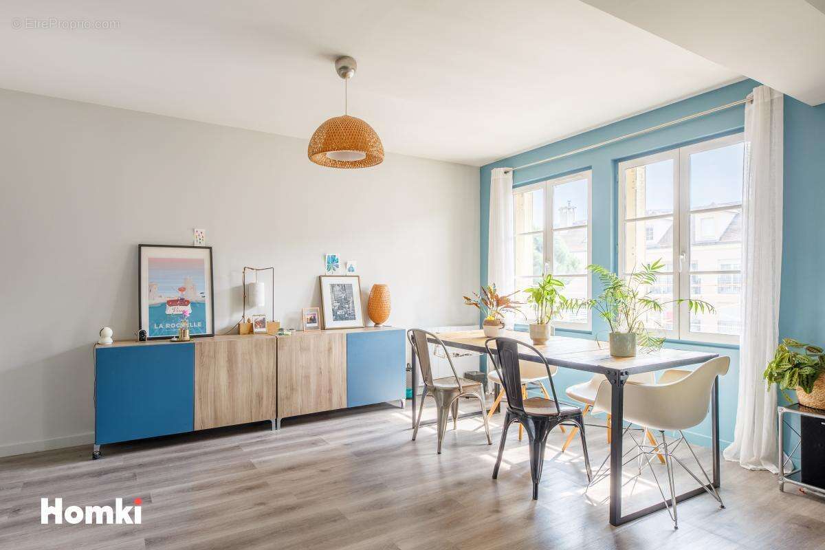 Appartement à LOUVRES