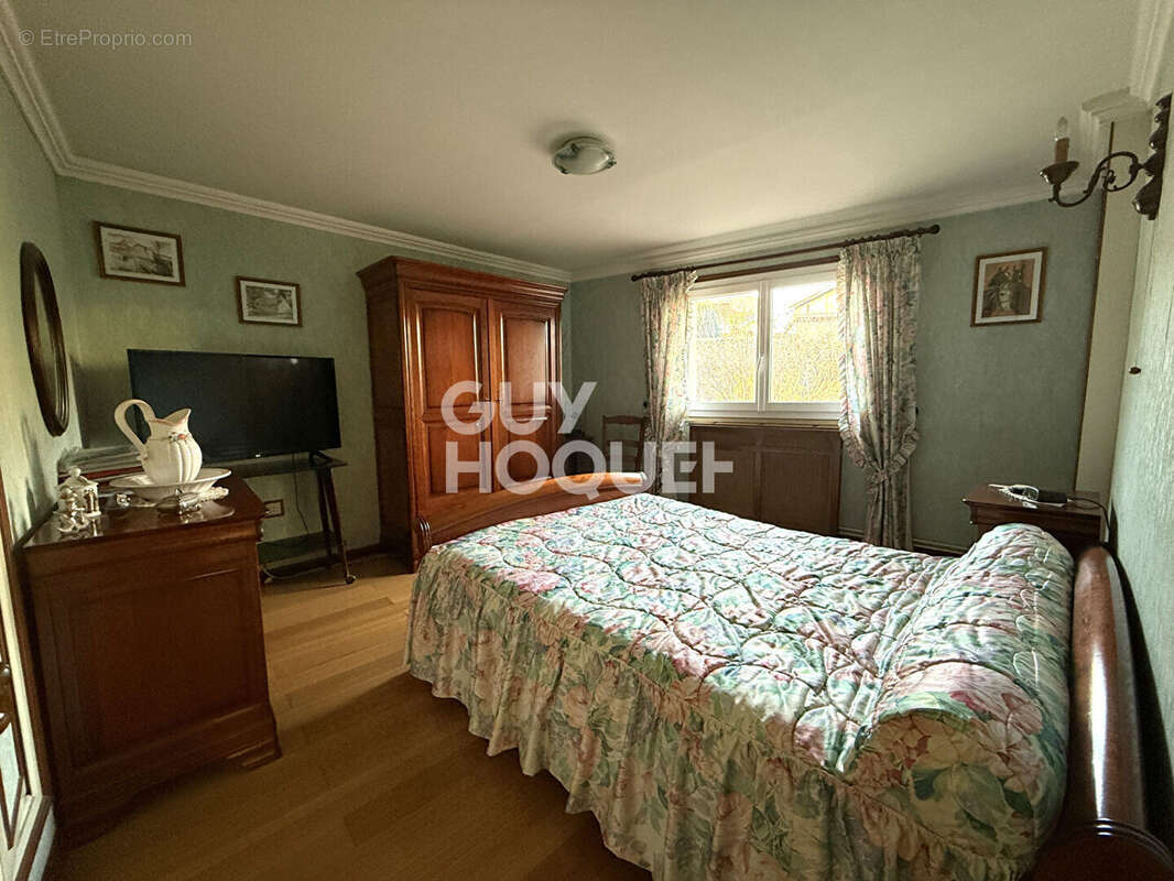 Maison à SAINT-ANDEOL-LE-CHATEAU