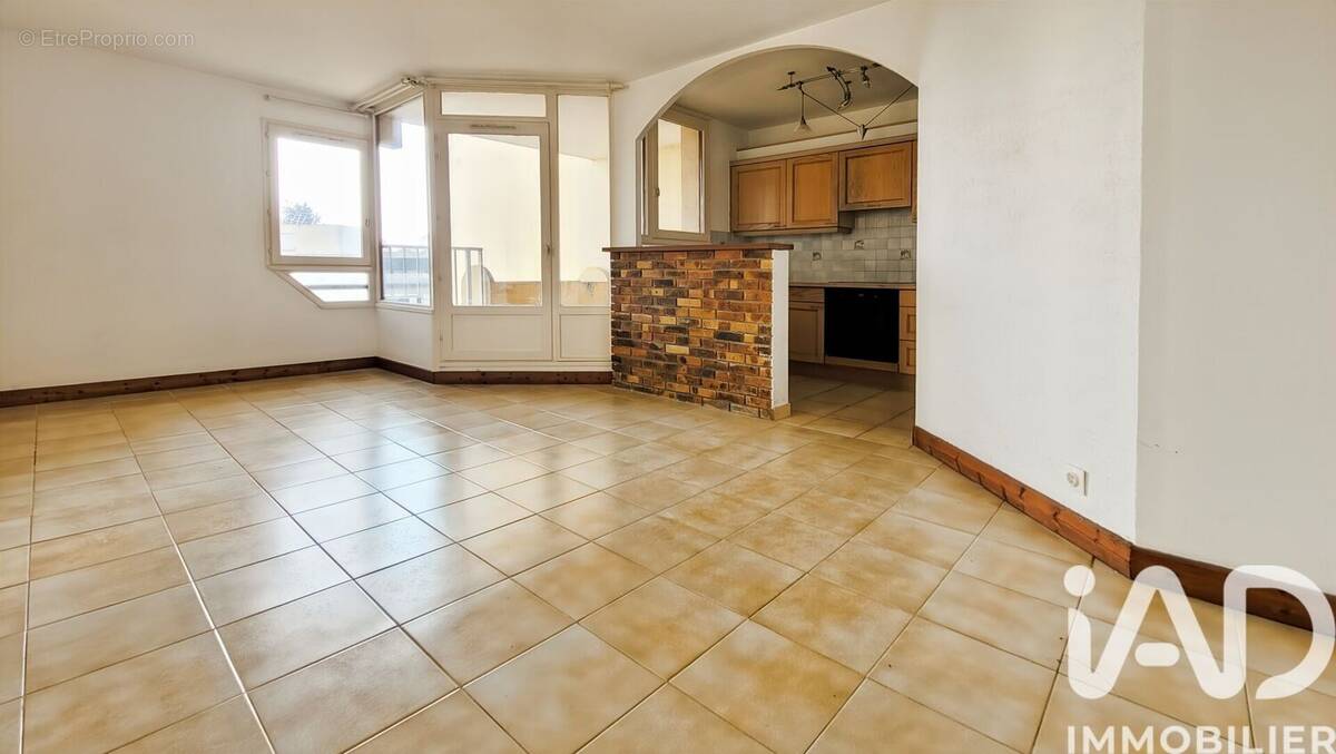 Photo 1 - Appartement à LE MEE-SUR-SEINE