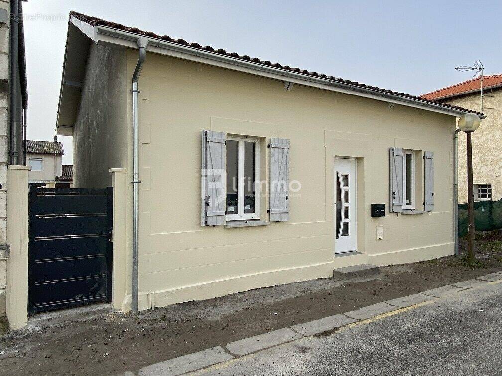 Maison à LABOUHEYRE