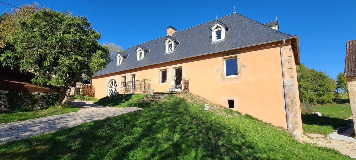 Maison à BRANCEILLES