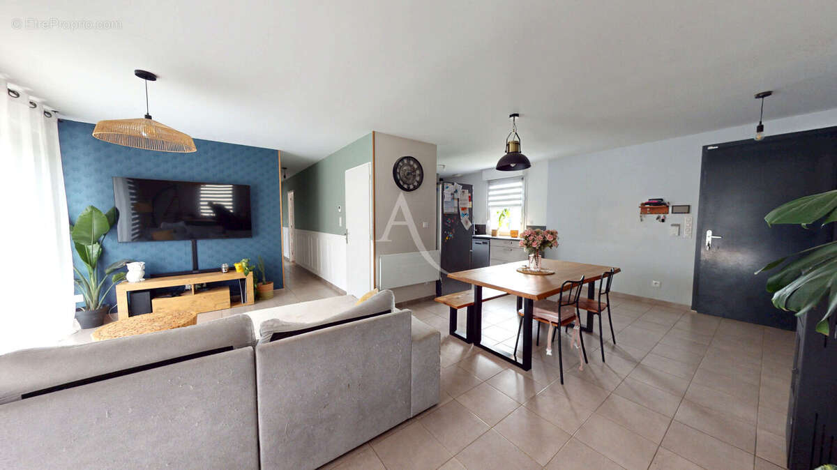 Maison à TOURNEVILLE