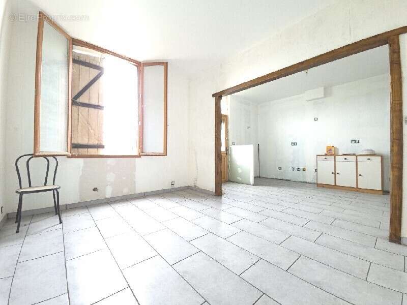 Maison à MONTATAIRE