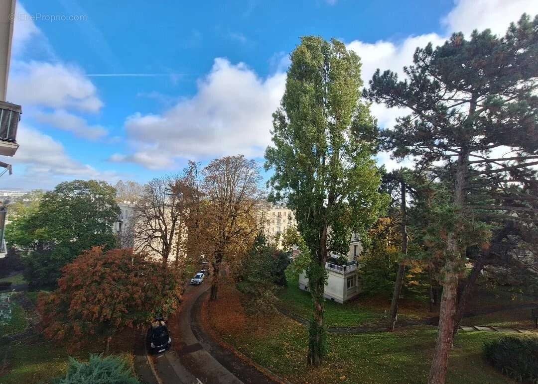 Appartement à RUEIL-MALMAISON