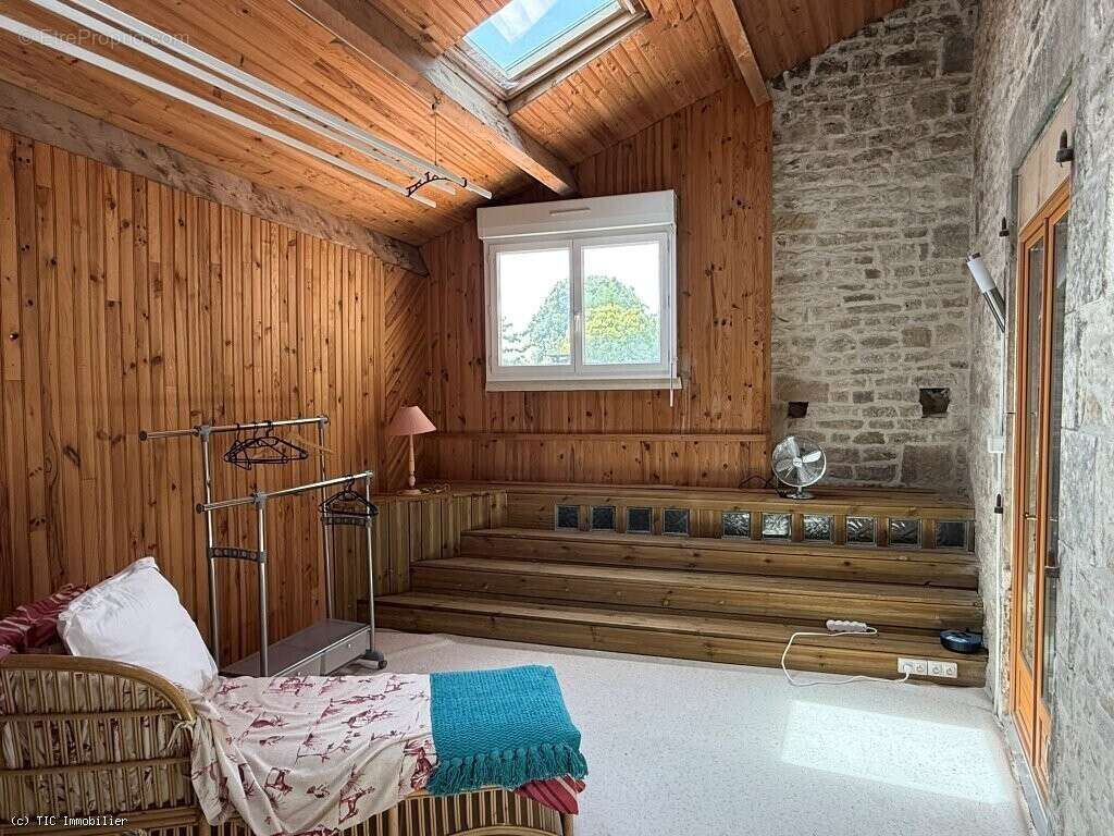 Maison à RUFFEC