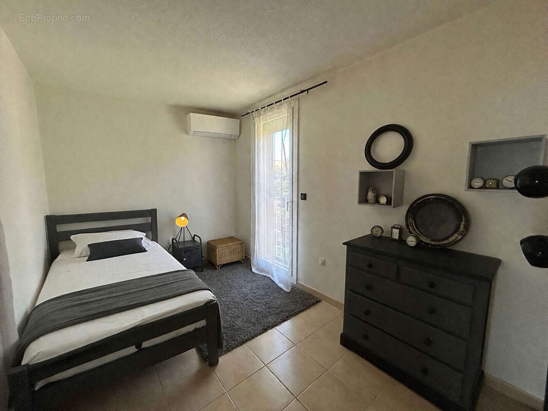 Appartement à LES ISSAMBRES