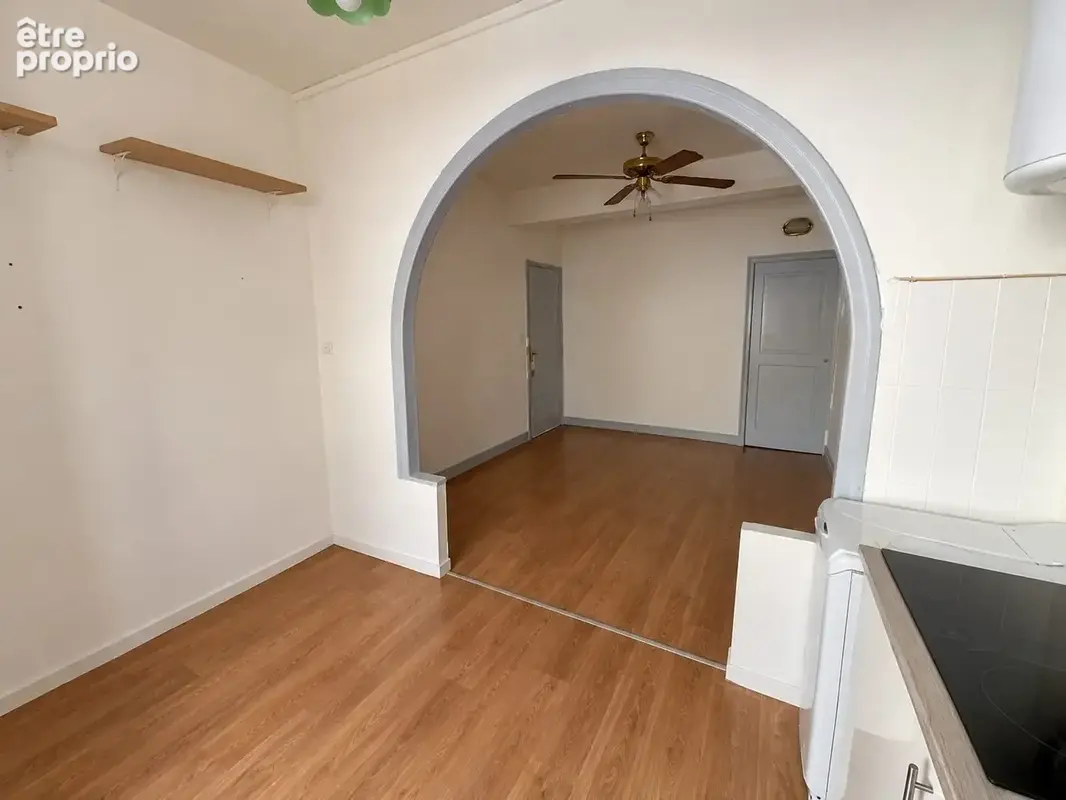 Appartement 1 pièce 23 m² à vendre à Port-Vendres (66660) - photo 2