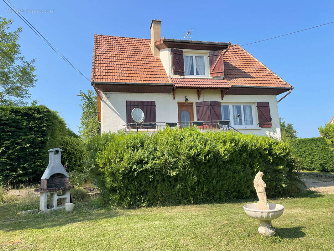 Maison à SAULES