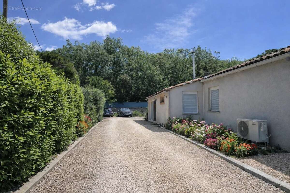 Maison à SAINT-MAXIMIN-LA-SAINTE-BAUME
