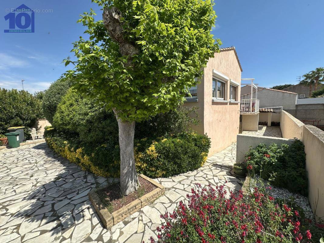 Maison à SERIGNAN
