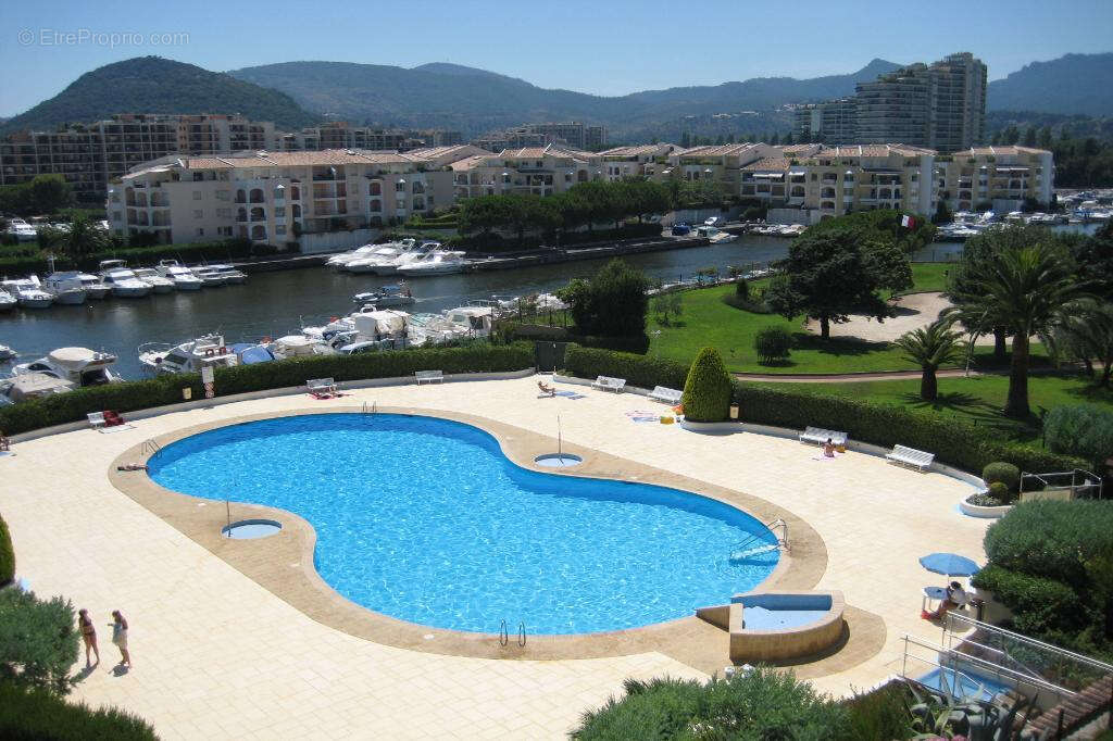 Appartement à MANDELIEU-LA-NAPOULE