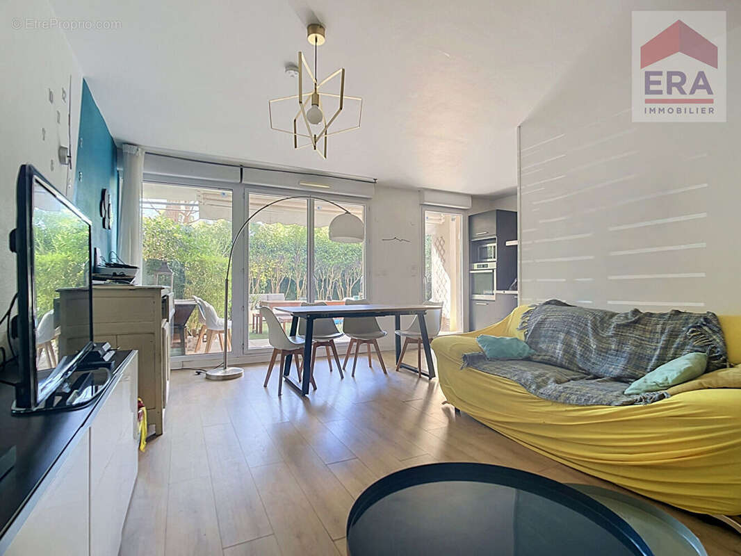 Appartement à MARSEILLE-9E