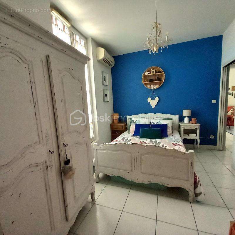 Appartement T2 + terrasse + cave + 2 parking - photo 7