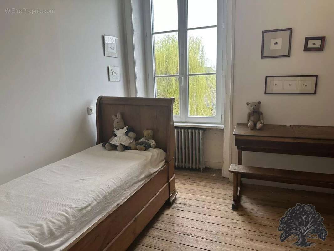 Maison à LE VIVIER-SUR-MER