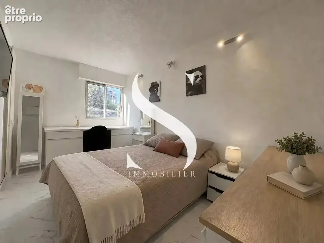 Appartement 4 pièces à vendre Golfe Juan Centre ville - photo 7