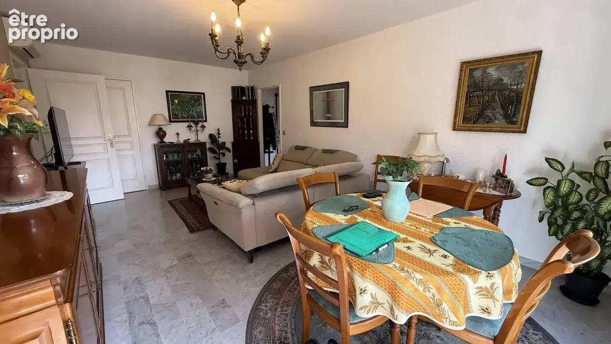 Appartement f2 Terrasse  06220 Vallauris Viager Occupé Mr 80 ans et Mme 77 ans - photo 5