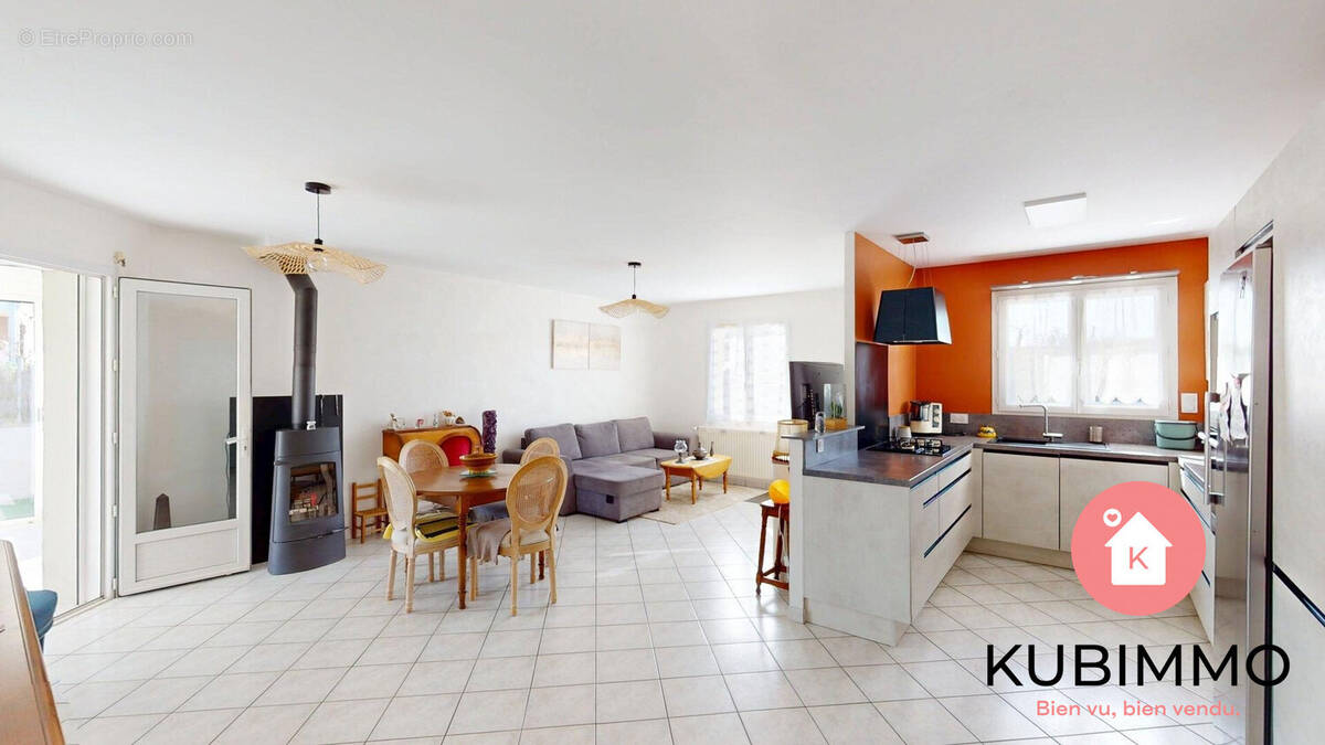 Maison à TALMONT-SAINT-HILAIRE