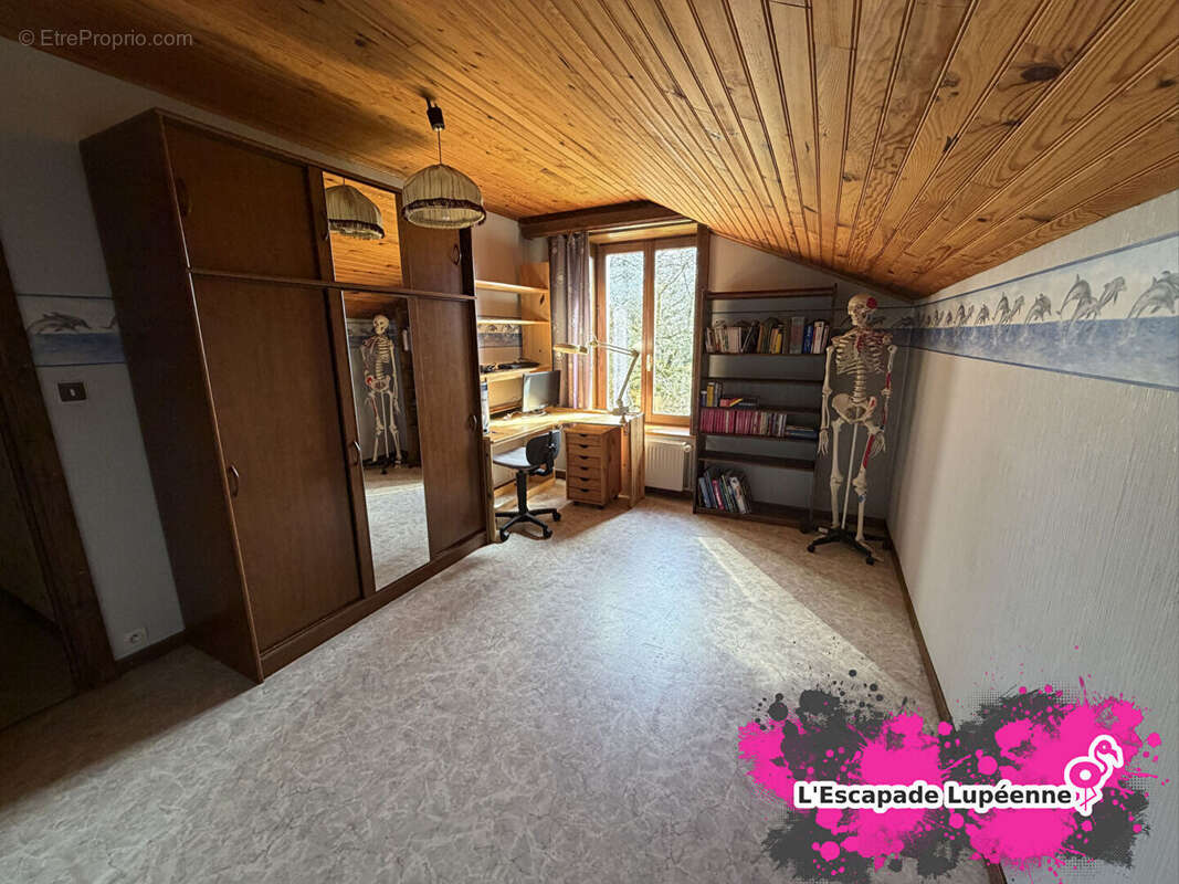 Maison à SAINT-LOUP-SUR-SEMOUSE