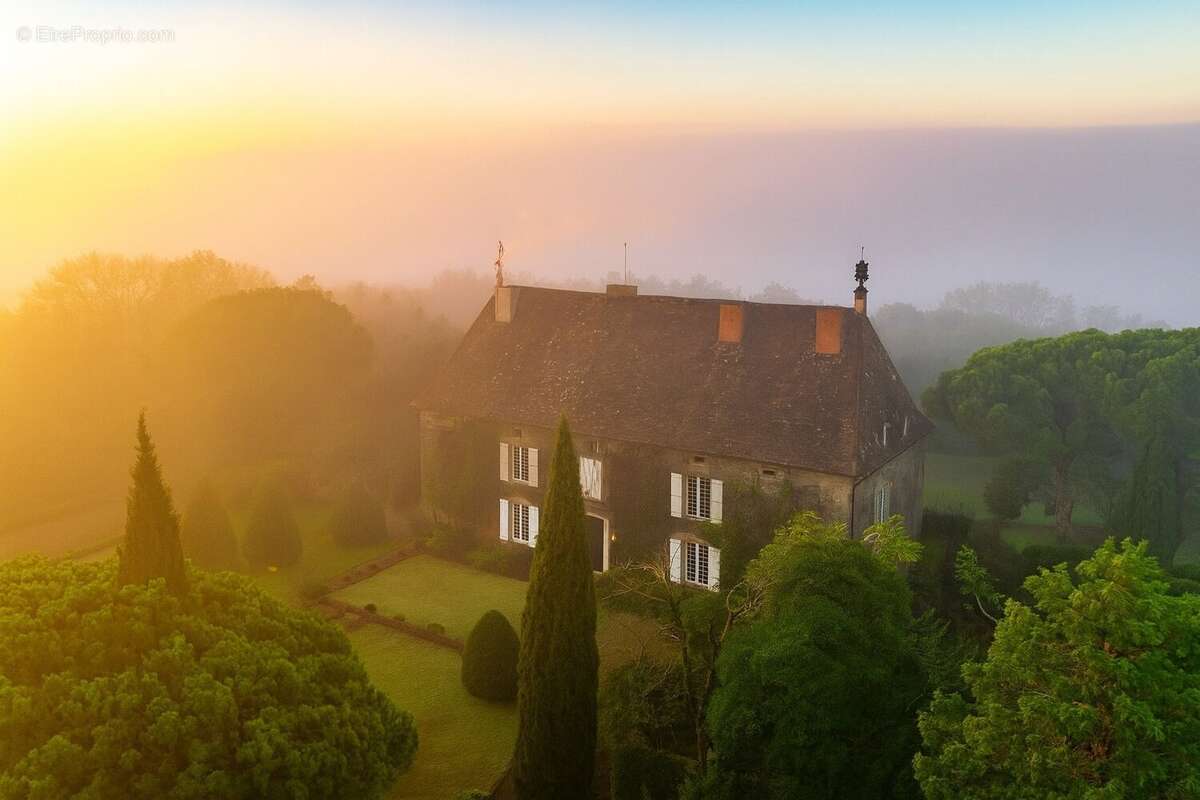 Maison à PAUNAT