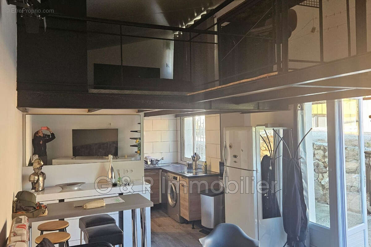 Maison à LA BOUILLADISSE