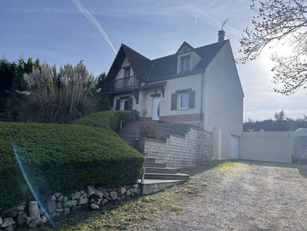 Maison à SAULZOIR
