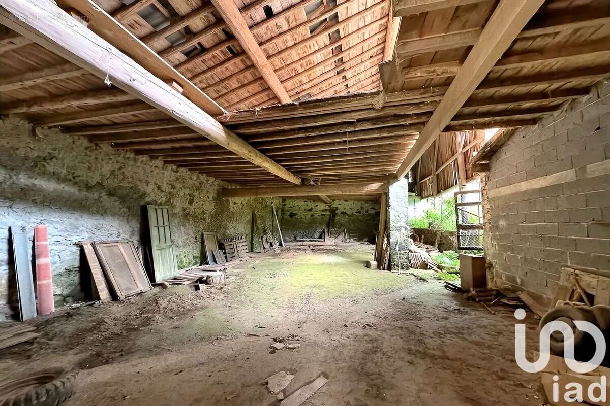 Maison 494 m² à Roquefeuil  - photo 6