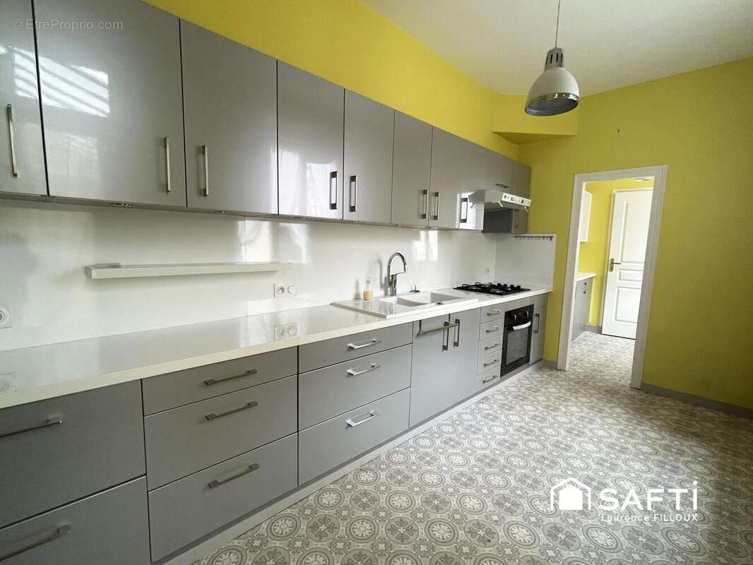 Maison 132 m² à Montoire-Sur-Le-Loir  - photo 6