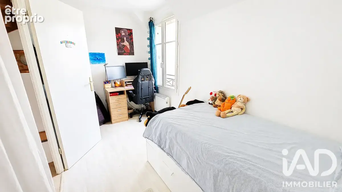 Photo 8