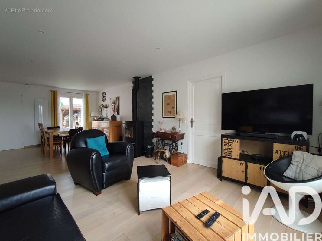 Photo 7 - Maison à MENUCOURT