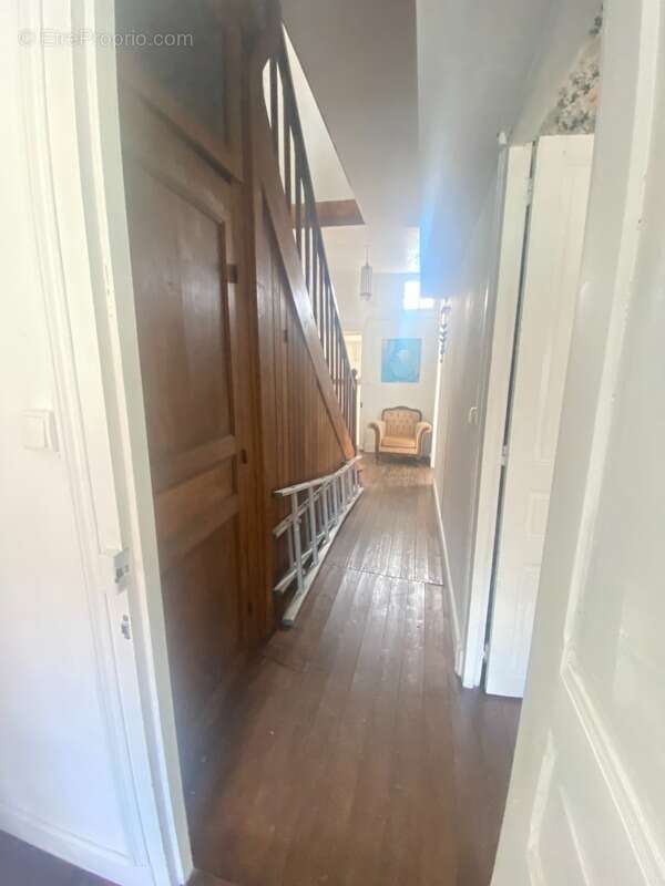 Maison à DUN-LE-PALESTEL