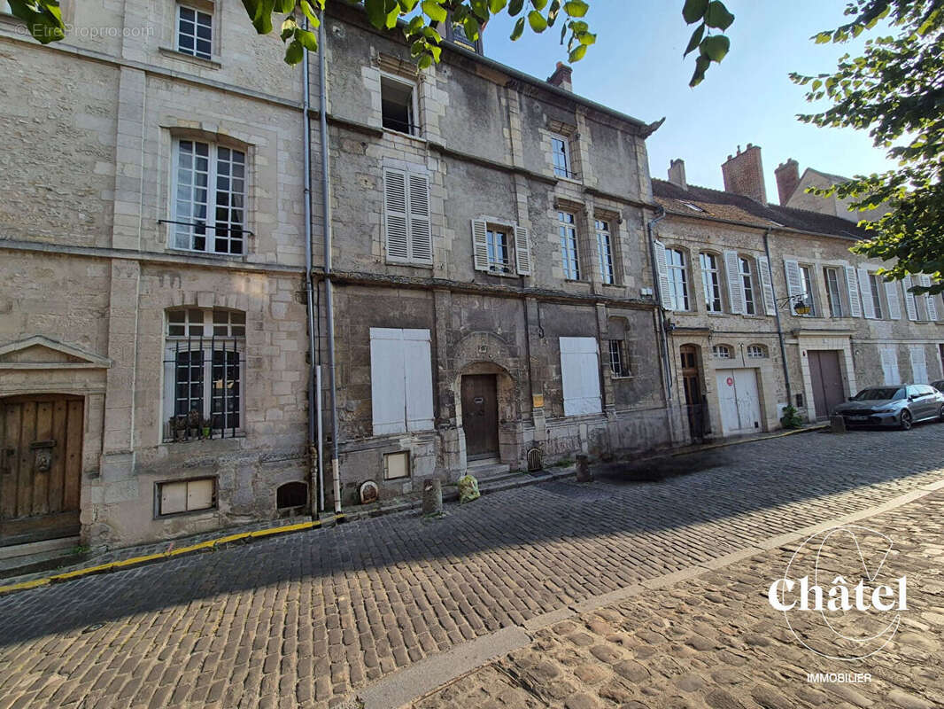 Senlis - Centre-ville - Appartement T2 charme de l'ancien - cave - photo 12