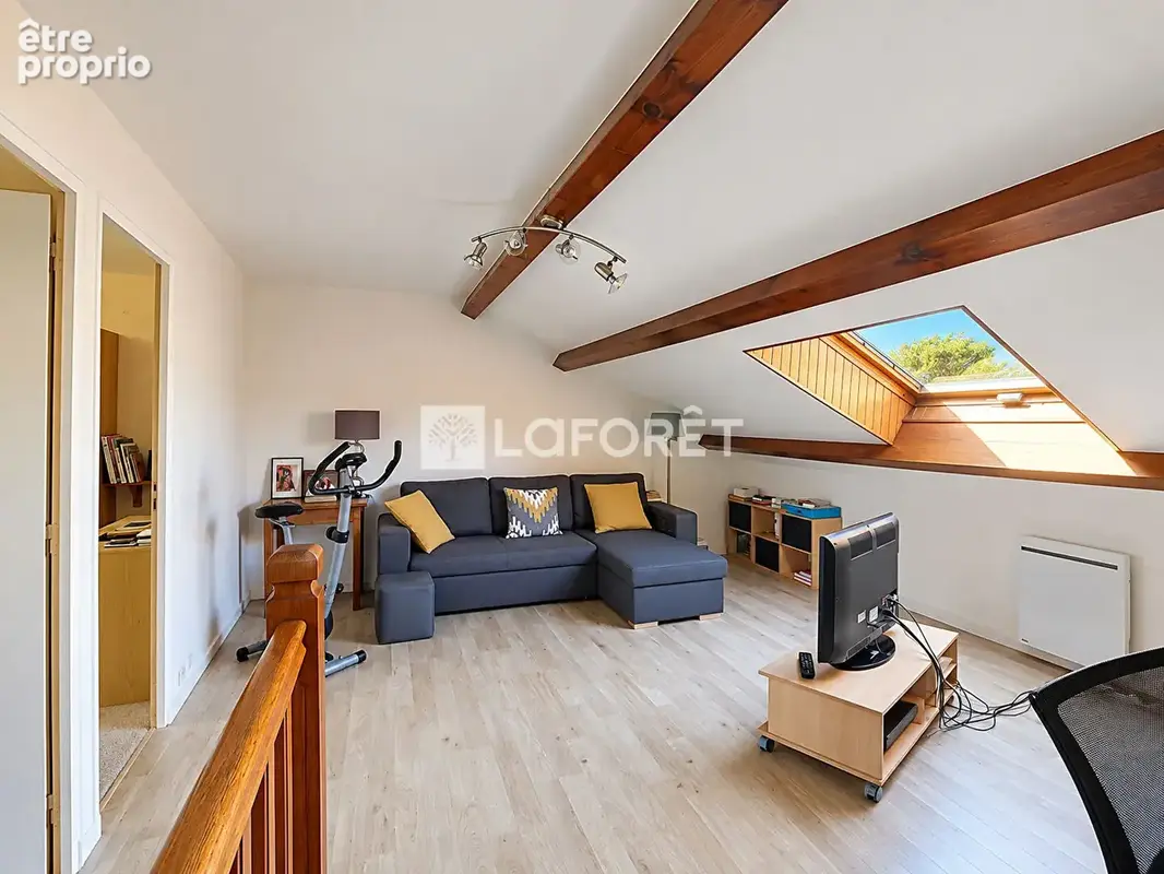 Maison Caluire Et Cuire 5 pièce(s) 110 m2 - photo 11