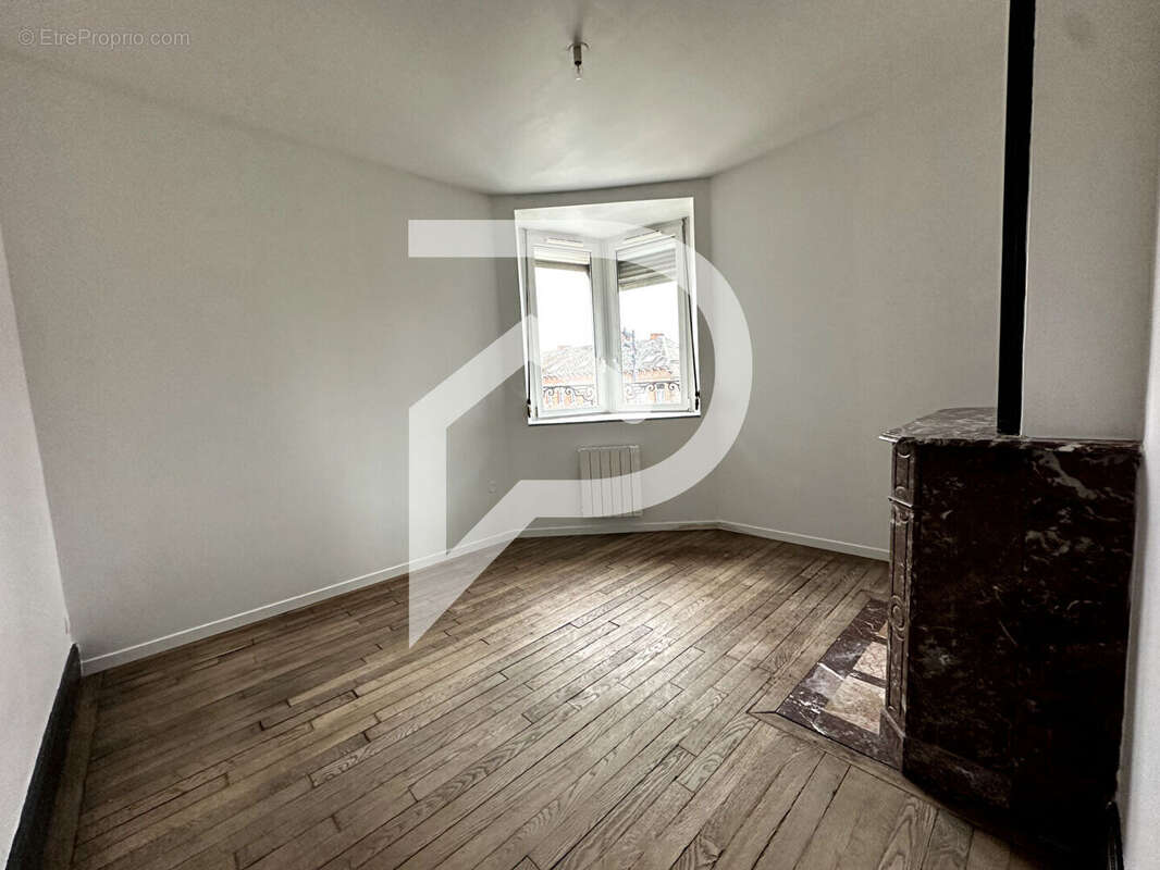 Appartement à LOUVROIL