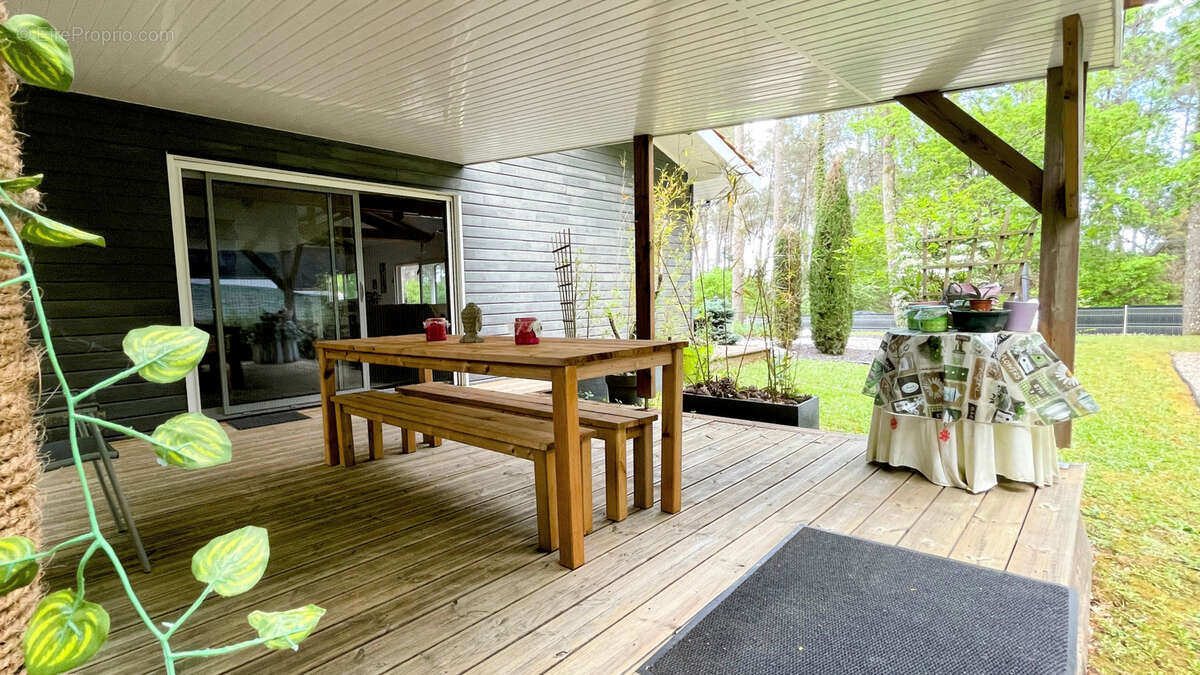 Maison à CASTELJALOUX