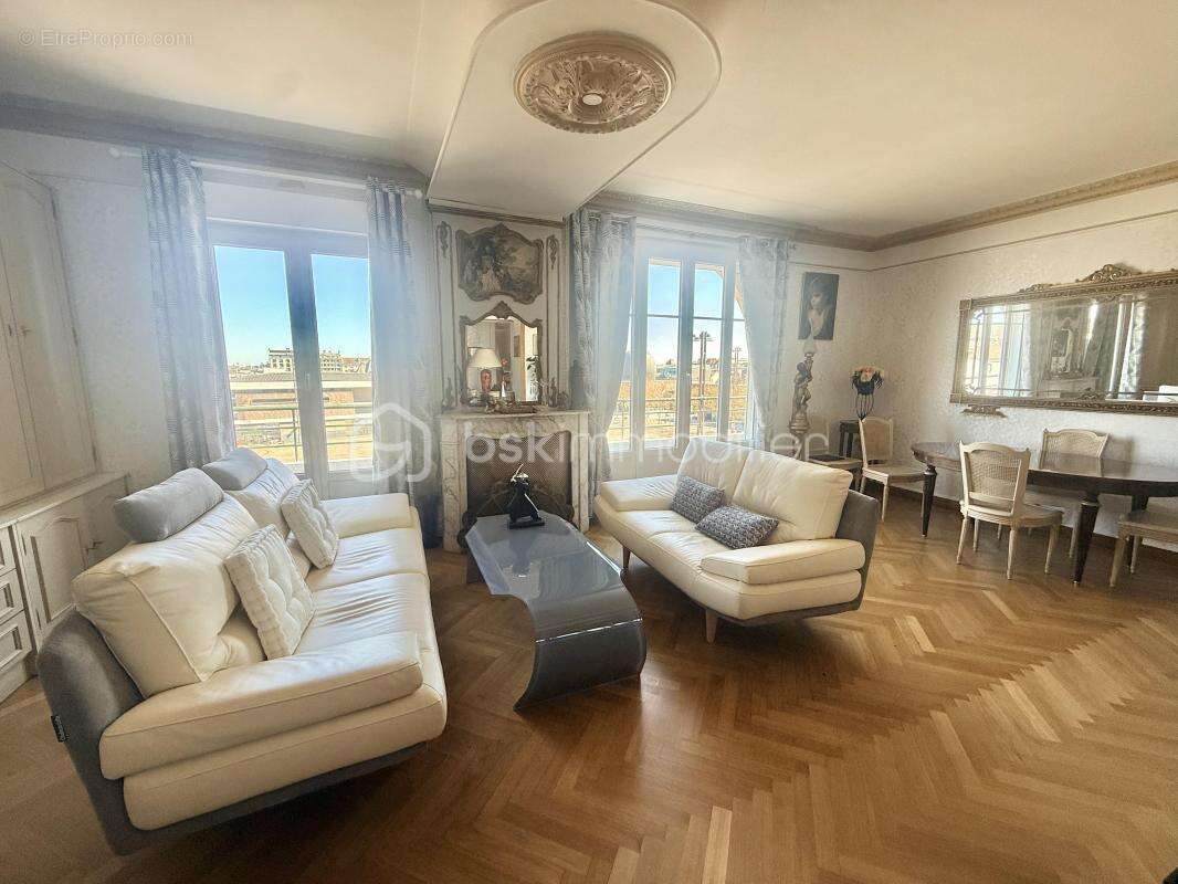  Appartement 5 pièces – 86 m² – Centre-ville de Rennes VUE A 180° Au 6ᵉ étage avec ascenseur - photo 21