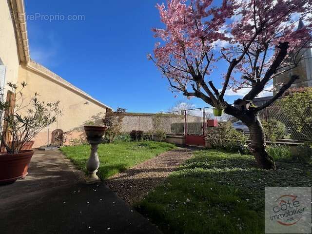 Maison à GARANCIERES-EN-BEAUCE