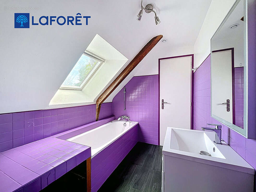 Maison à SAINTE-BRIGITTE