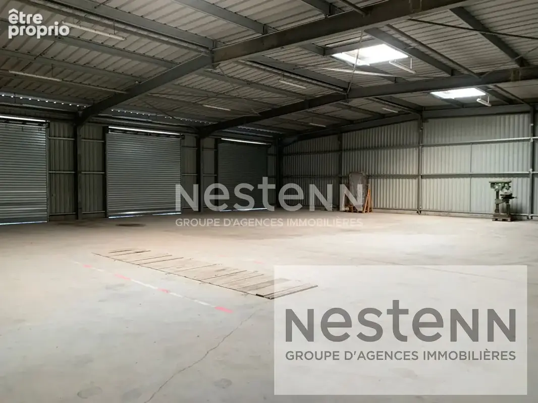 Local d'activité 820 m² + bureaux 3 portes de 4,50 m . terrain 10 000 m². Ecoparc de Sologne (41) - photo 10