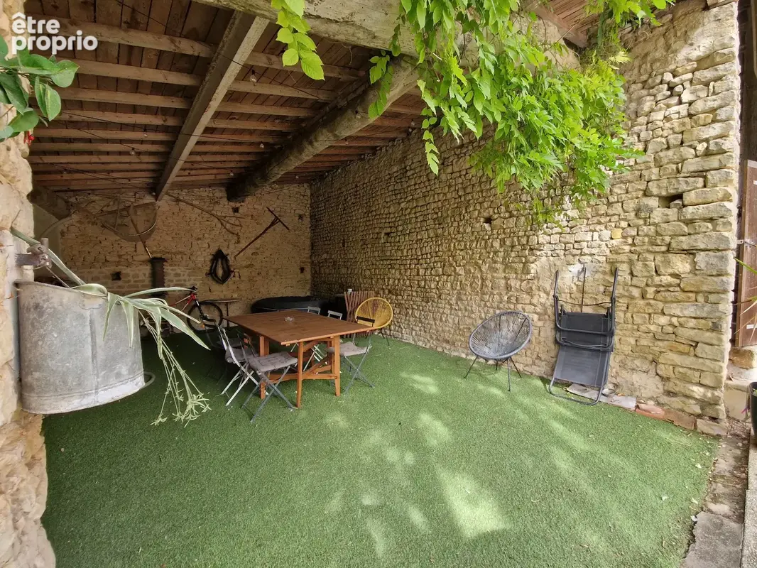 Maison à vendre 6 pièces proche de SURGERES (17)- 160 m² habitables- jardin- garage- dépendances - photo 7
