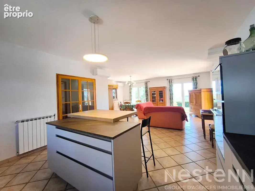 Maison plain-pied de 124 m² avec 4 chambres sur plus de 3 500 m² sans vis-à-vis et vue directe Pyrénées - photo 8