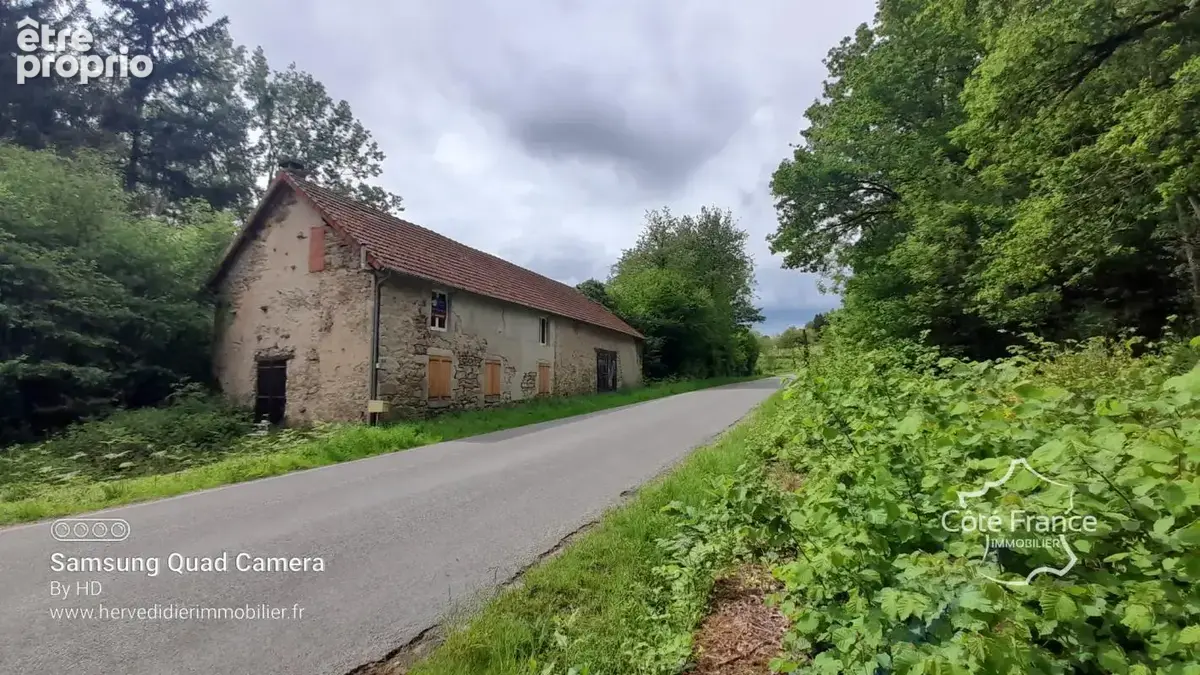Maison à ROUGNAT