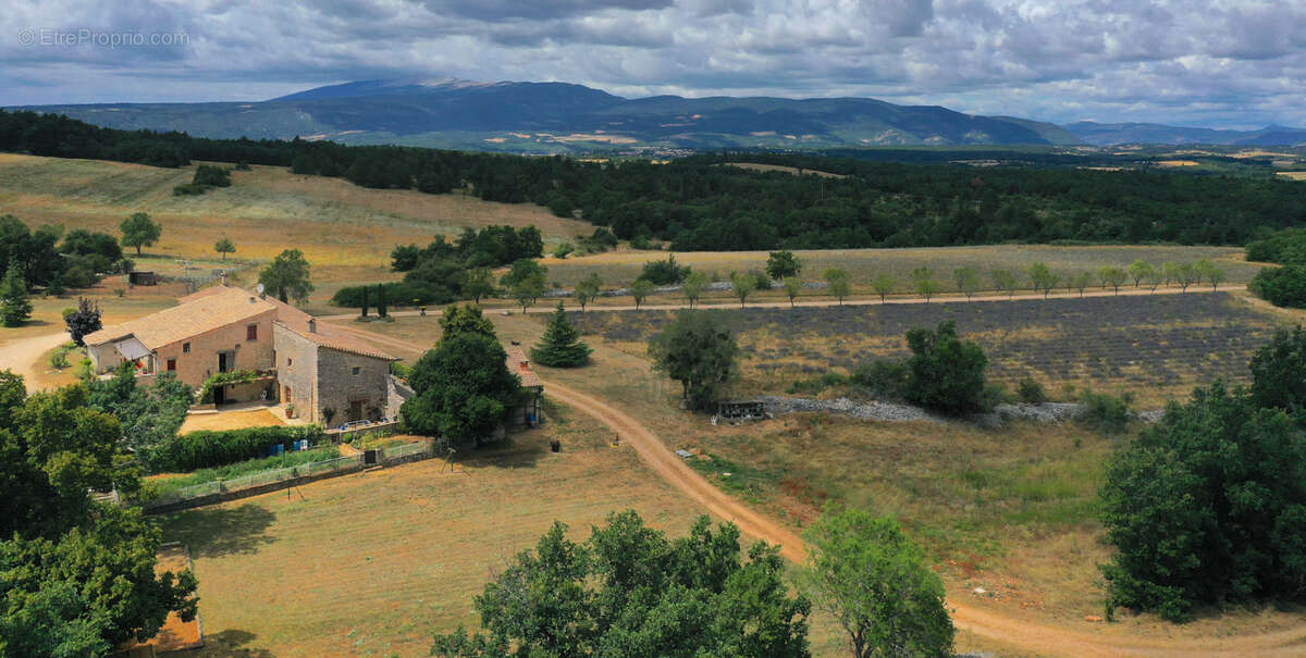En exclusivité, une propriété avec création de projets sur 107 hectares - photo 3