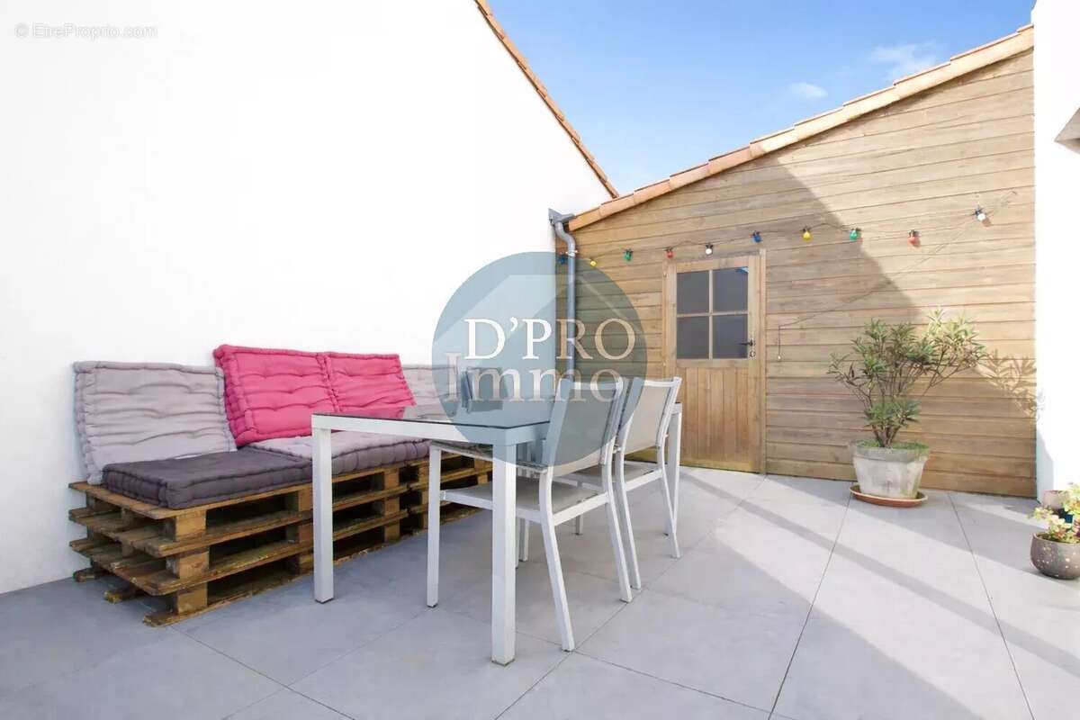 Maison à AIGREFEUILLE-SUR-MAINE