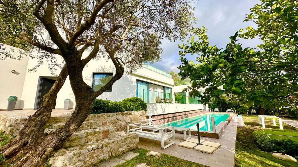 Maison à LA TURBIE