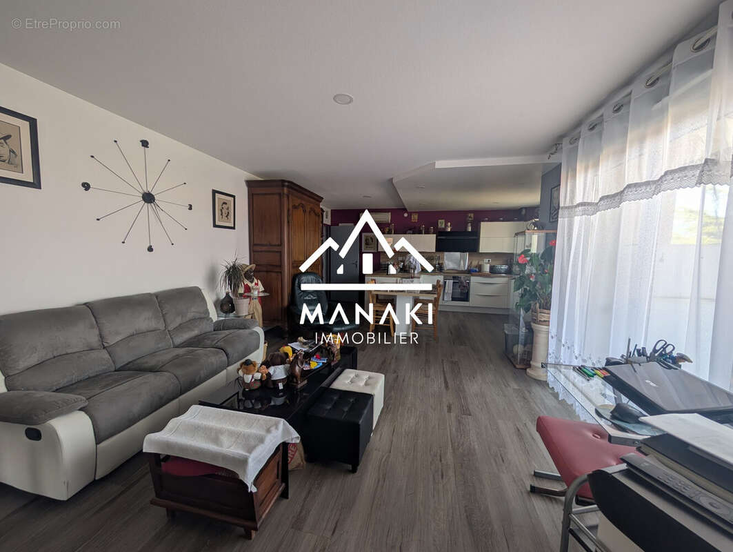 Salon  - Appartement à PRADES