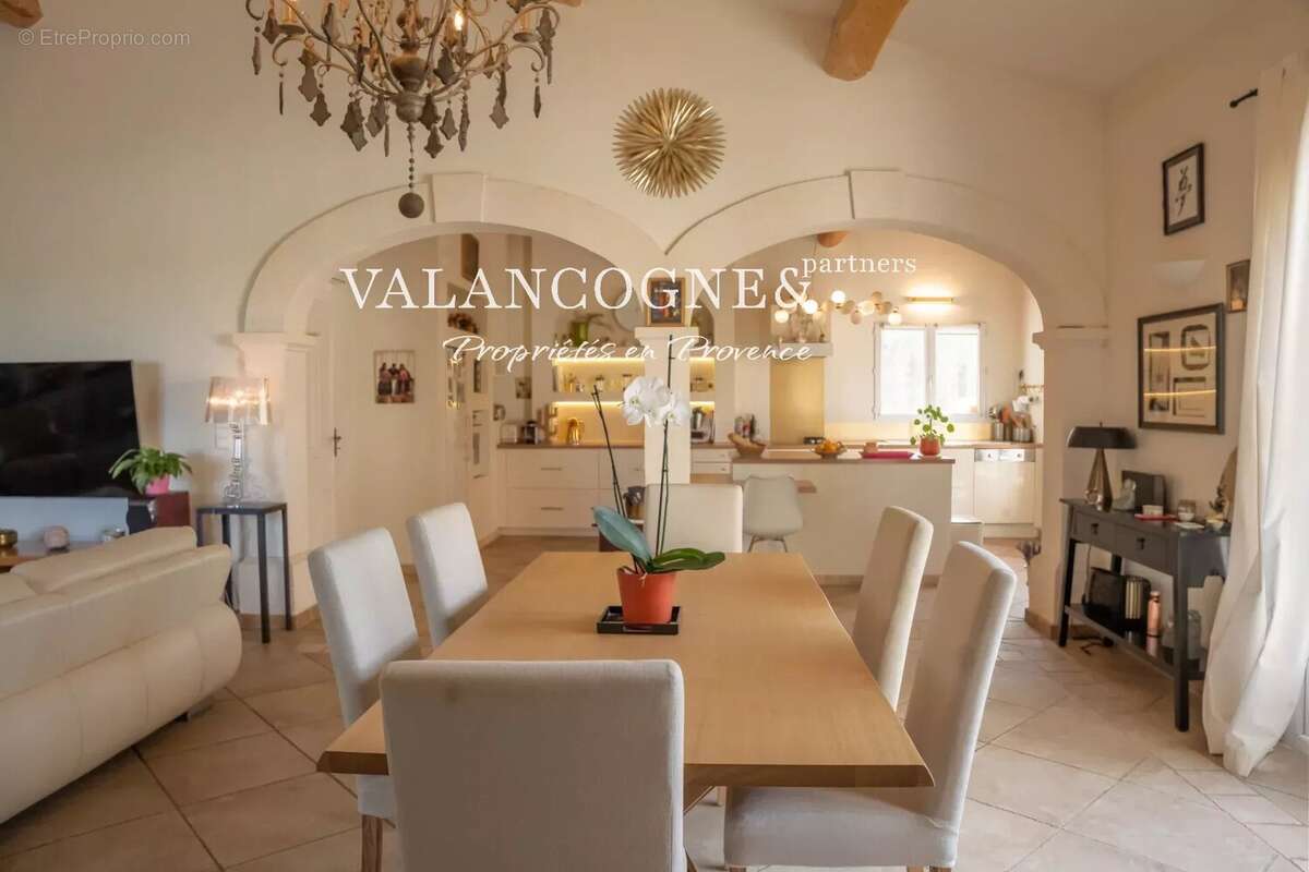 Elégante maison familiale - photo 16