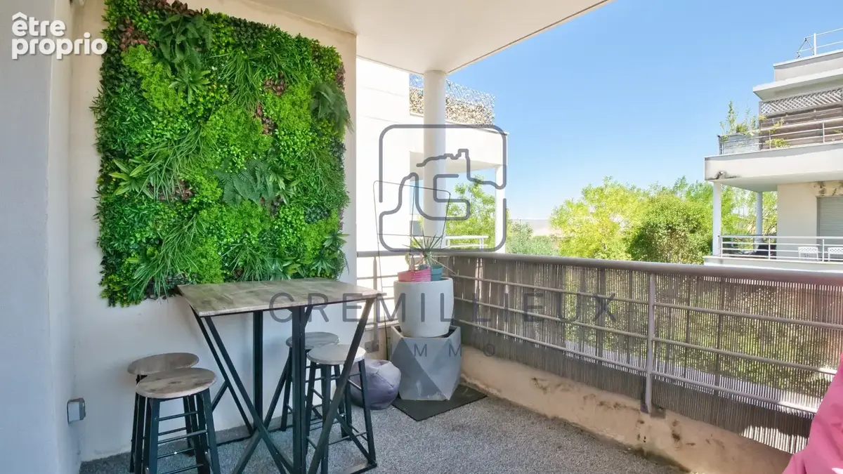 Appartement à SOYONS