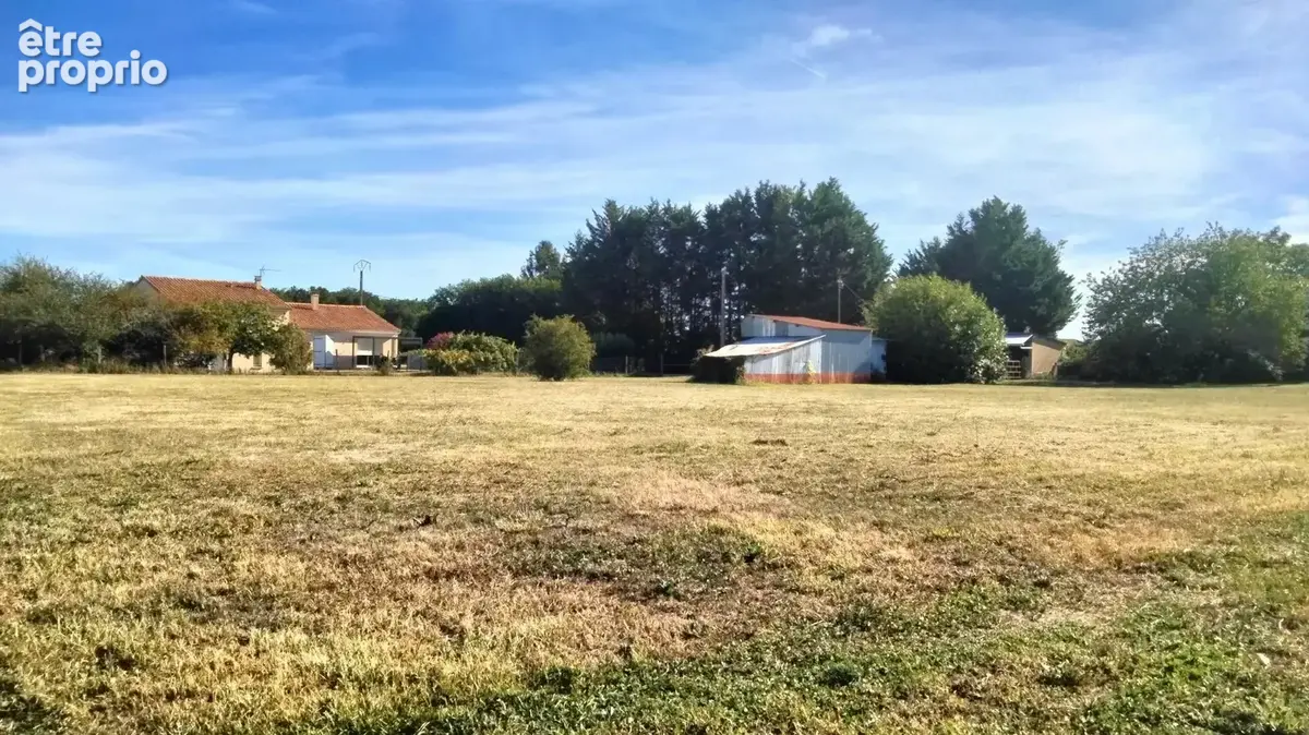 Terrain constructible 3884m2 - photo 3