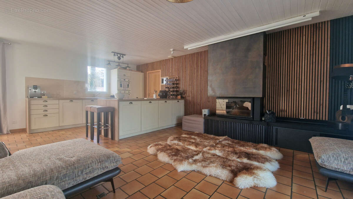 Maison à SAINT-GERVAIS